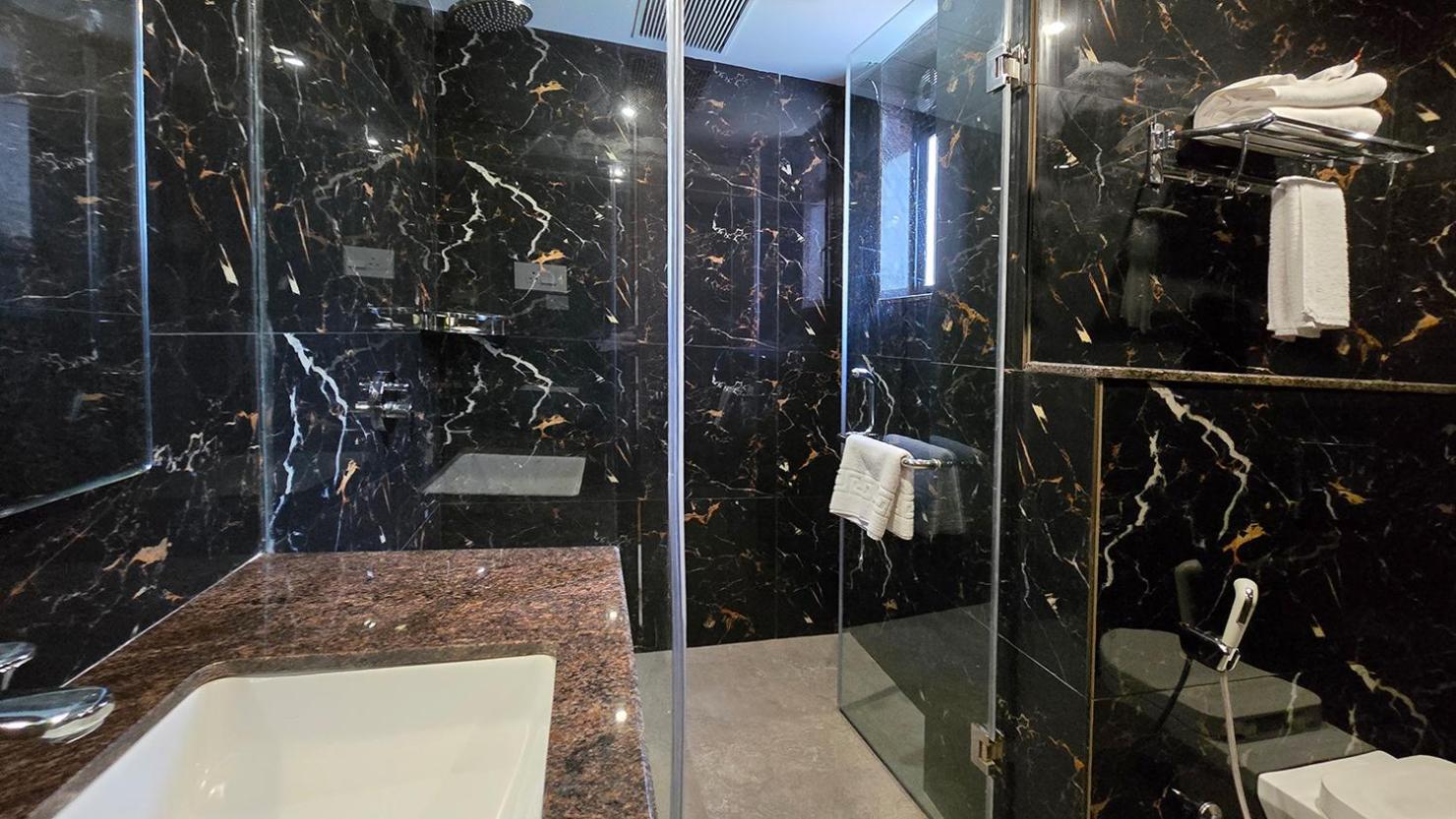 Magnus Nexstar Suites Kalyani Nagar 浦那 外观 照片